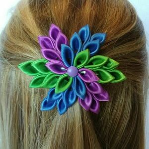 Peacock Kanzashi Pinwheel